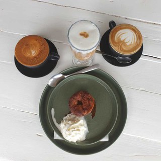 Red Espresso Cappuccino Latte Kuchen