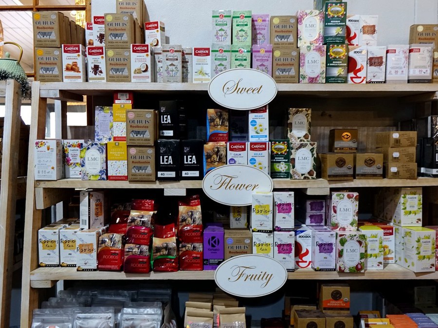 Rooibos products in the categories Sweet, Flower and Fruity in a South African farm shop